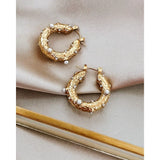 Ellie Pearl Earrings