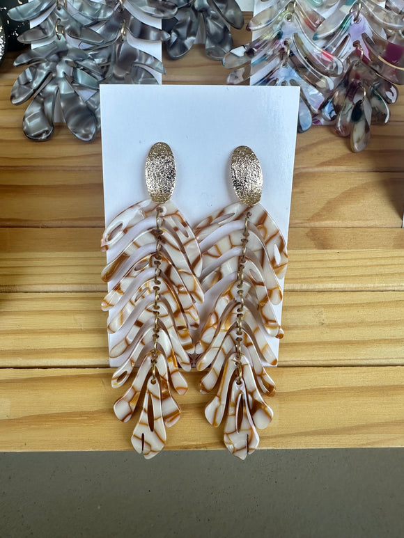 Neutral Kate Resin Earrings